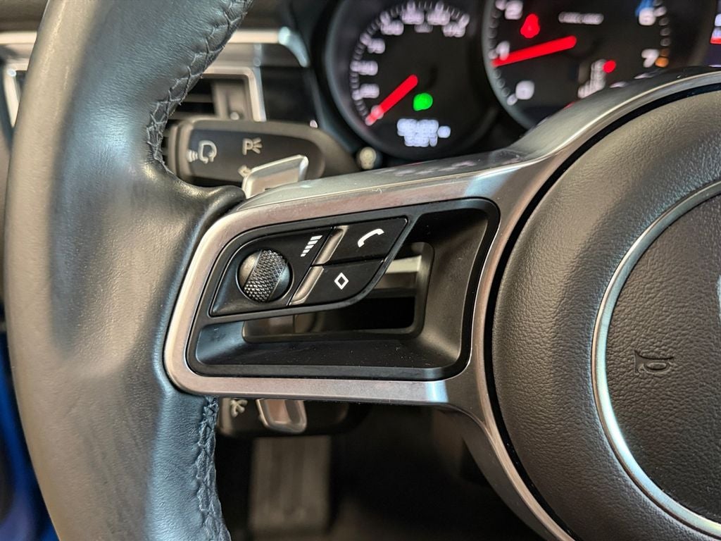 2017 Porsche Macan Base