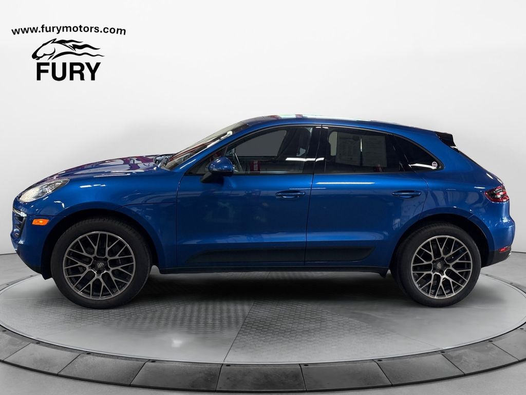 2017 Porsche Macan Base