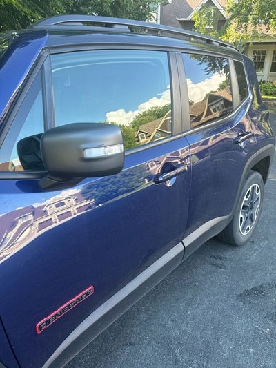 2017 Jeep Renegade Trailhawk w/Cold Weather Group