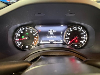 2023 Jeep Renegade Latitude w/Preferred Pkg