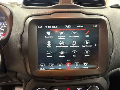 2023 Jeep Renegade Latitude w/Preferred Pkg
