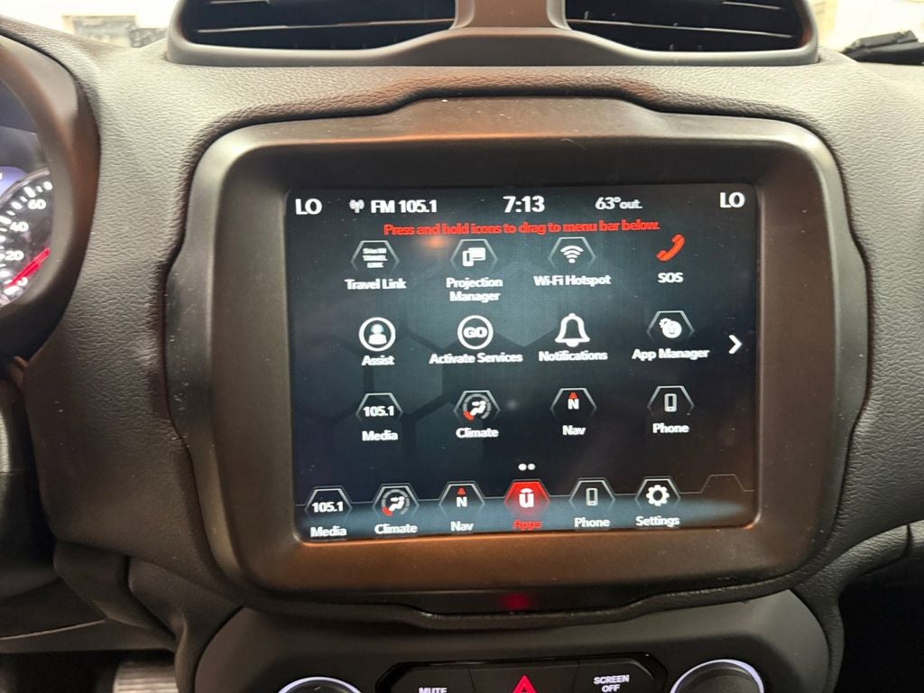 2023 Jeep Renegade Latitude w/Preferred Pkg