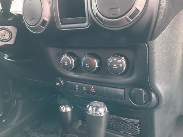 2017 Jeep Wrangler Willy Wheeler 4x4