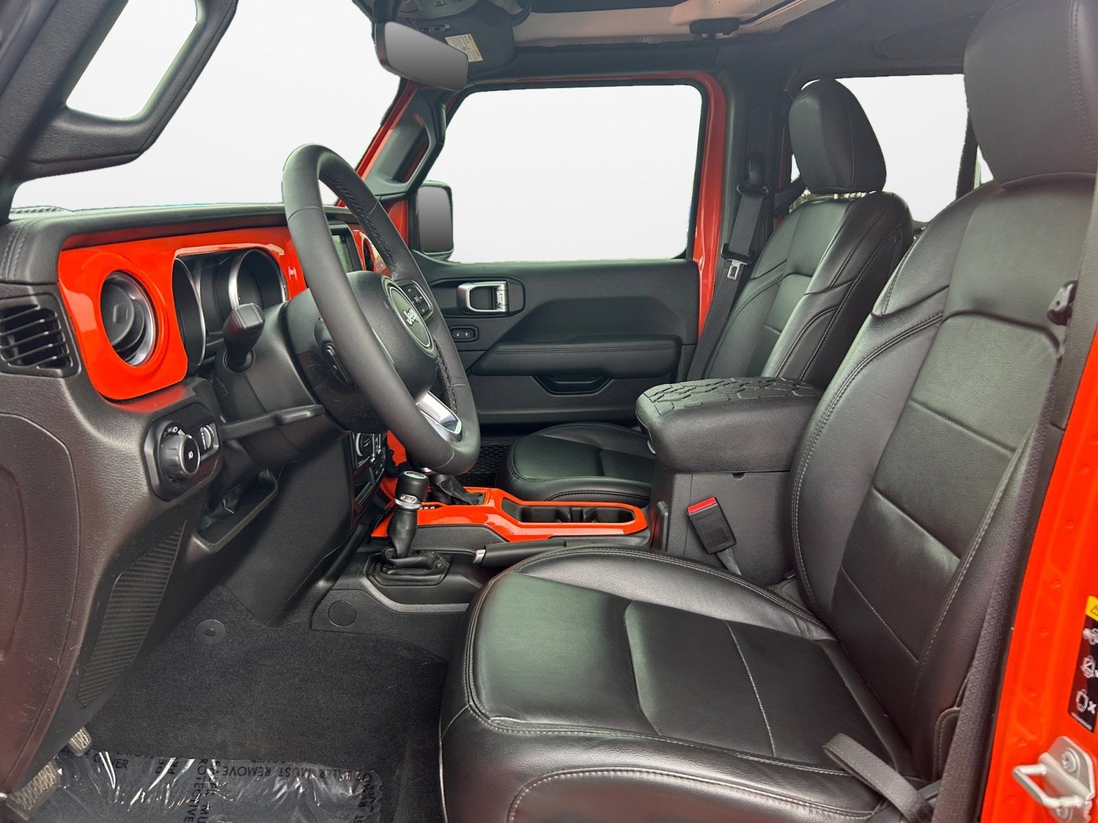 2023 Jeep Wrangler 4-Door Sahara Altitude 4x4