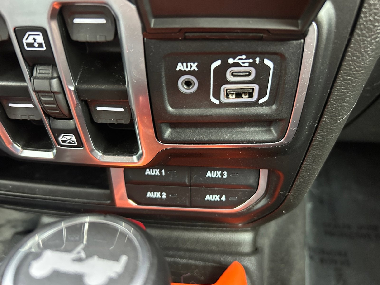 2023 Jeep Wrangler 4-Door Sahara Altitude 4x4