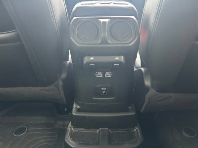 2023 Jeep Wrangler 4-Door Sahara Altitude 4x4