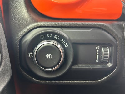 2023 Jeep Wrangler 4-Door Sahara Altitude 4x4