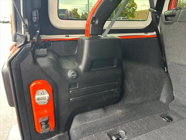 2023 Jeep Wrangler 4-Door Sahara Altitude 4x4