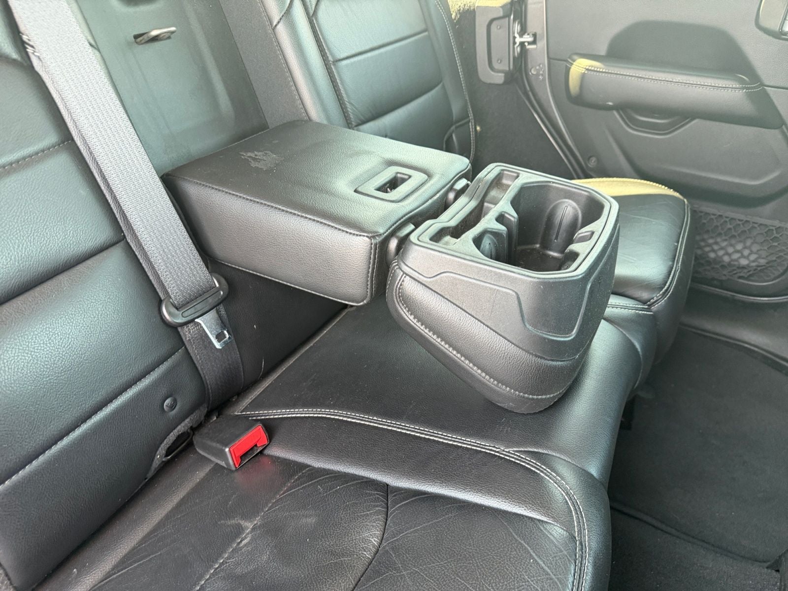 2018 Jeep Wrangler Unlimited Sahara 4x4