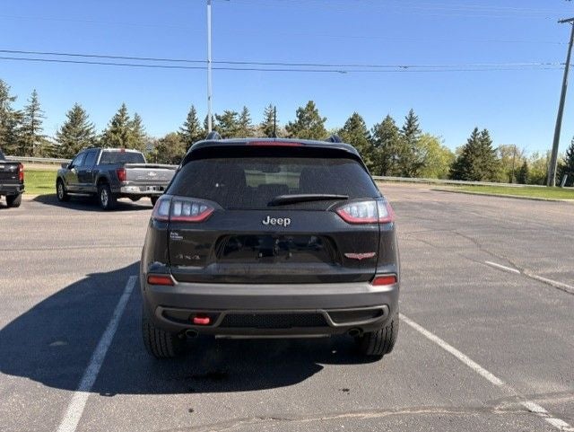 2022 Jeep Cherokee Trailhawk