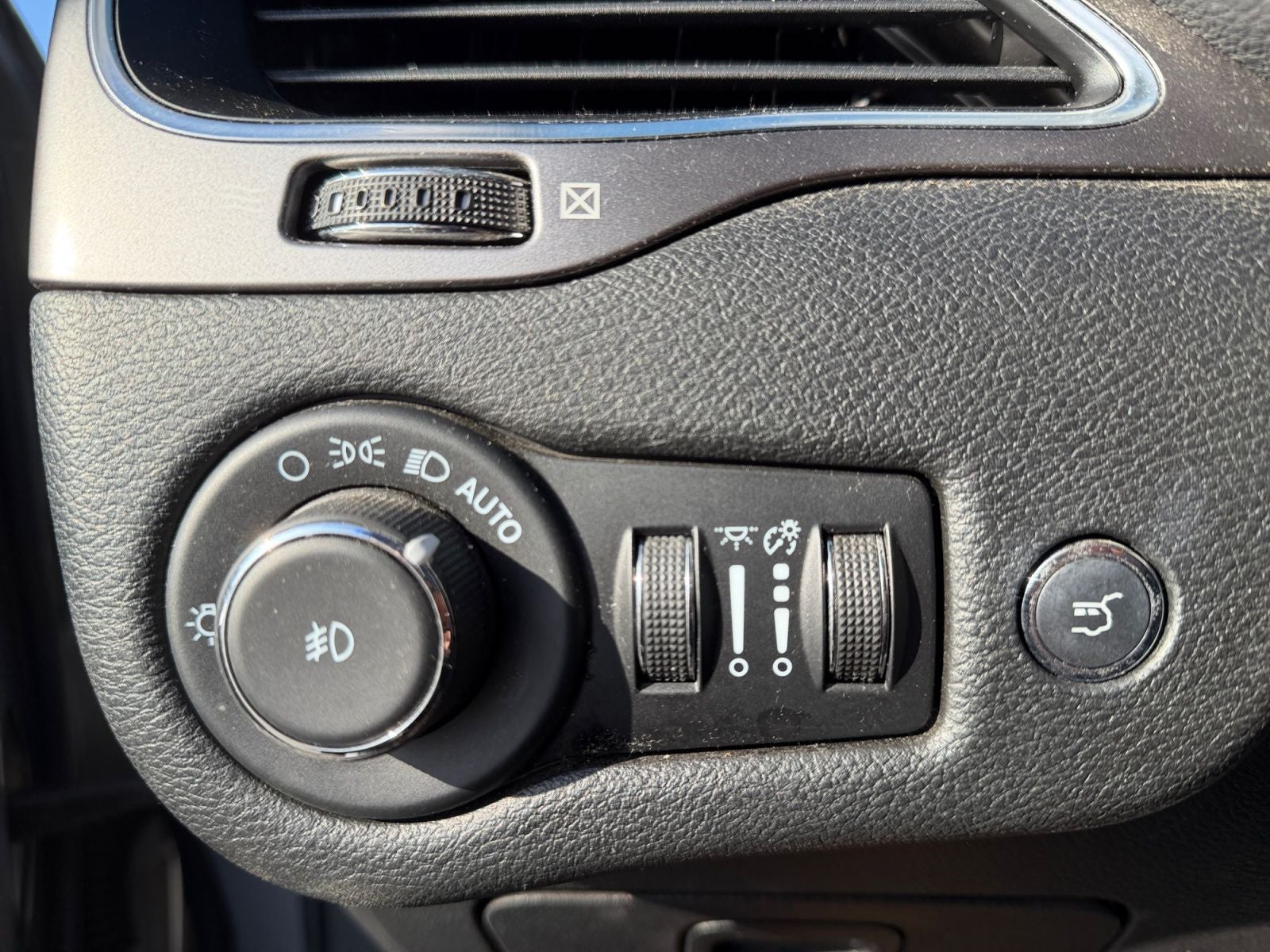 2022 Jeep Cherokee Latitude Lux 4x4