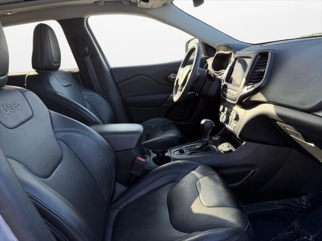 2022 Jeep Cherokee Latitude Lux 4x4