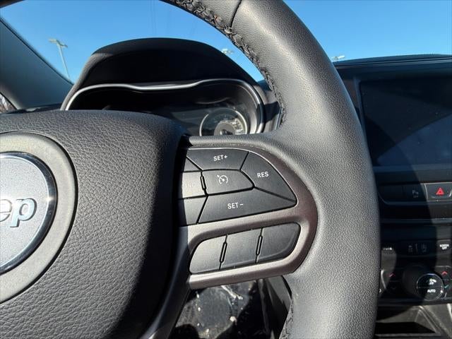 2022 Jeep Cherokee Latitude Lux 4x4