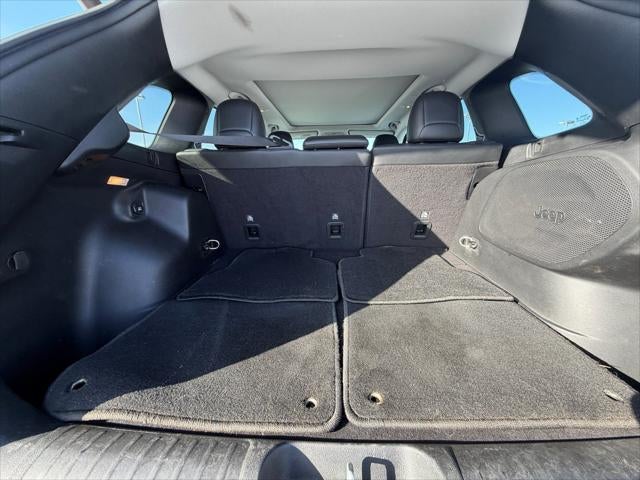 2022 Jeep Cherokee Latitude Lux 4x4