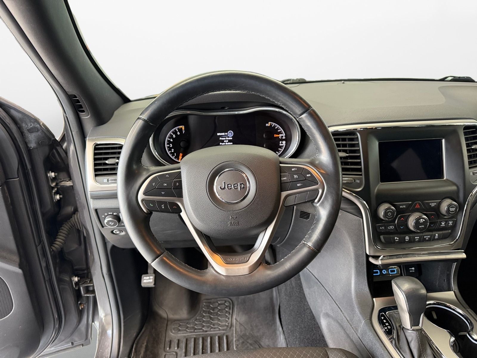 2019 Jeep Grand Cherokee Laredo E