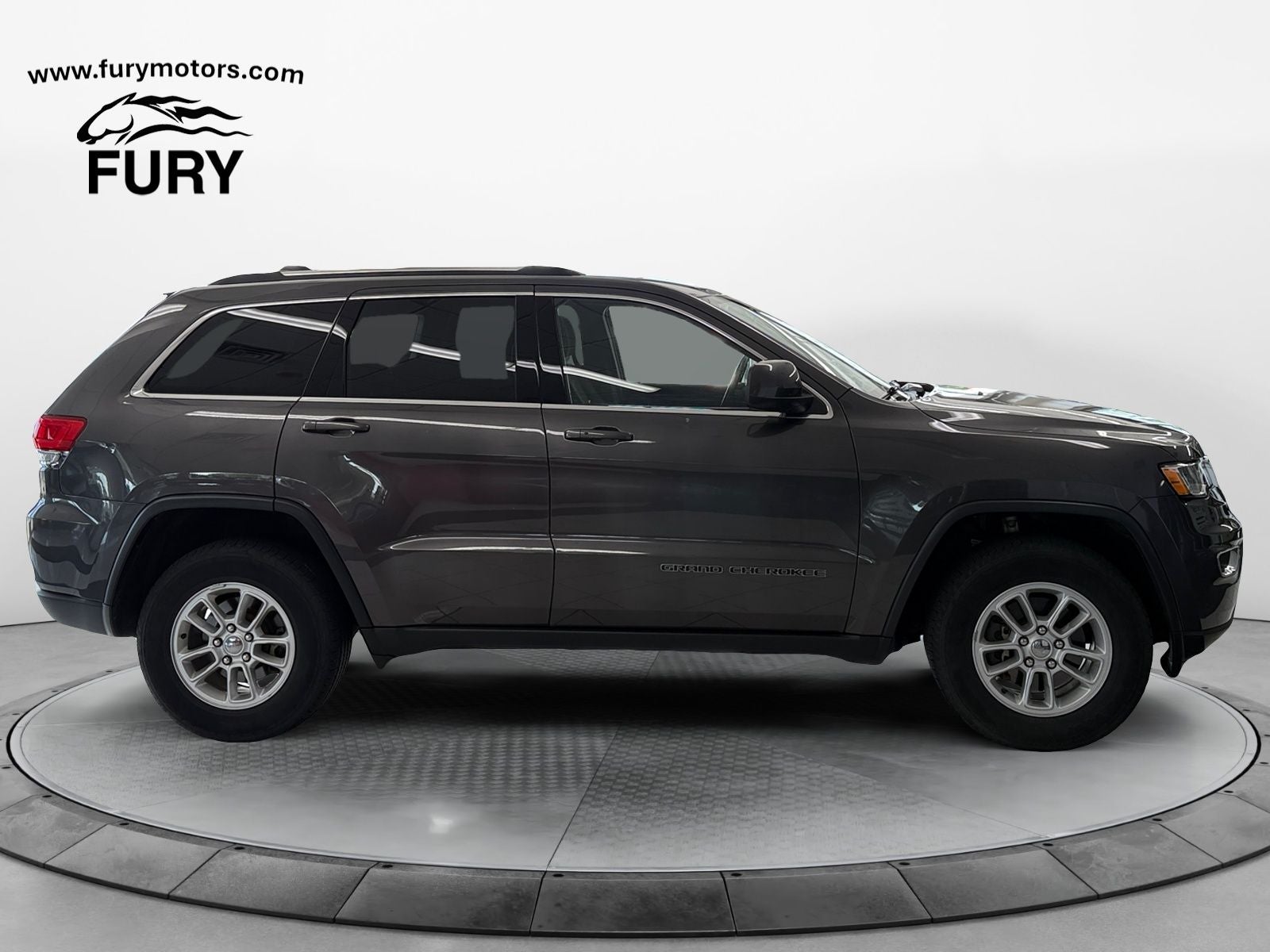 2019 Jeep Grand Cherokee Laredo E