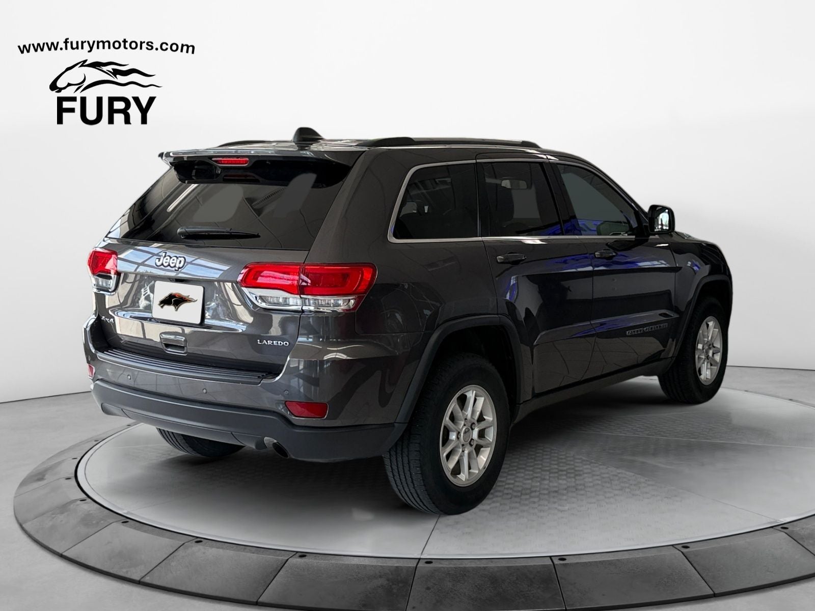 2019 Jeep Grand Cherokee Laredo E