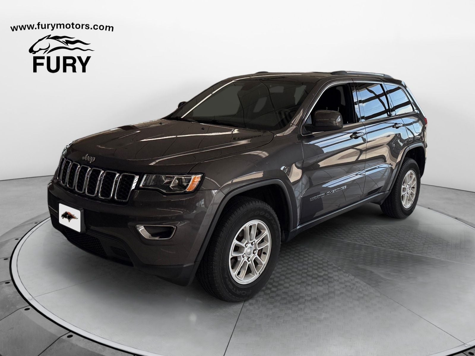 2019 Jeep Grand Cherokee Laredo E
