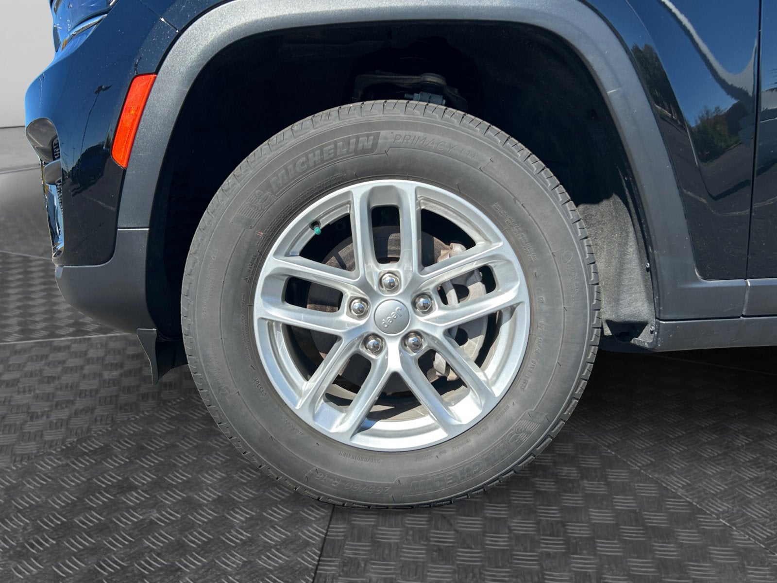 2024 Jeep Grand Cherokee Laredo X 4x4