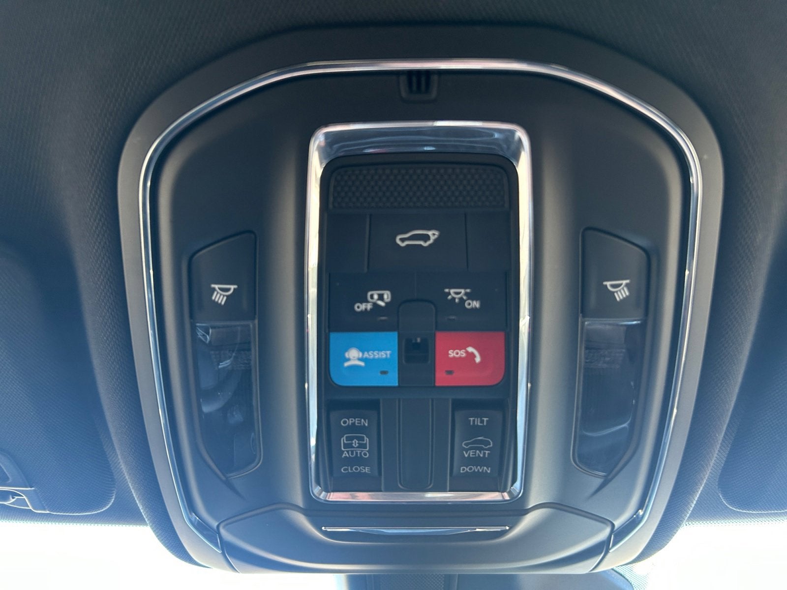2024 Jeep Grand Cherokee Laredo X 4x4
