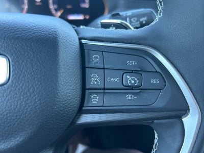 2024 Jeep Grand Cherokee Laredo X 4x4
