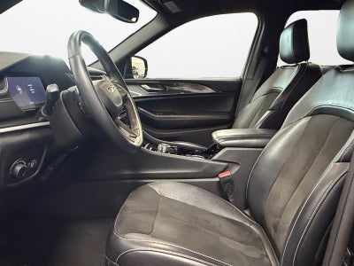 2022 Jeep Grand Cherokee Altitude