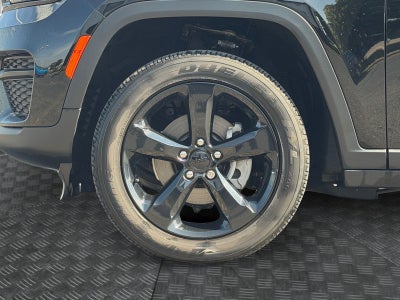 2022 Jeep Grand Cherokee Altitude