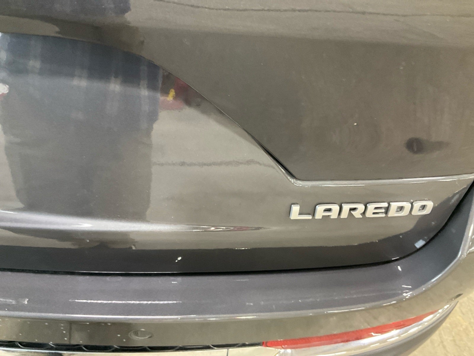 2025 Jeep Grand Cherokee Laredo 4x4