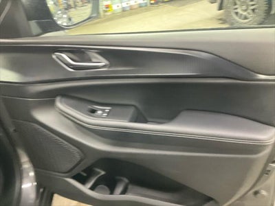 2025 Jeep Grand Cherokee Laredo 4x4