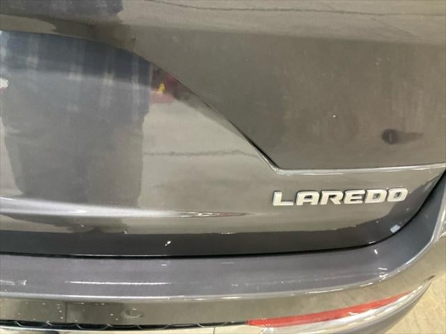 2025 Jeep Grand Cherokee Laredo 4x4