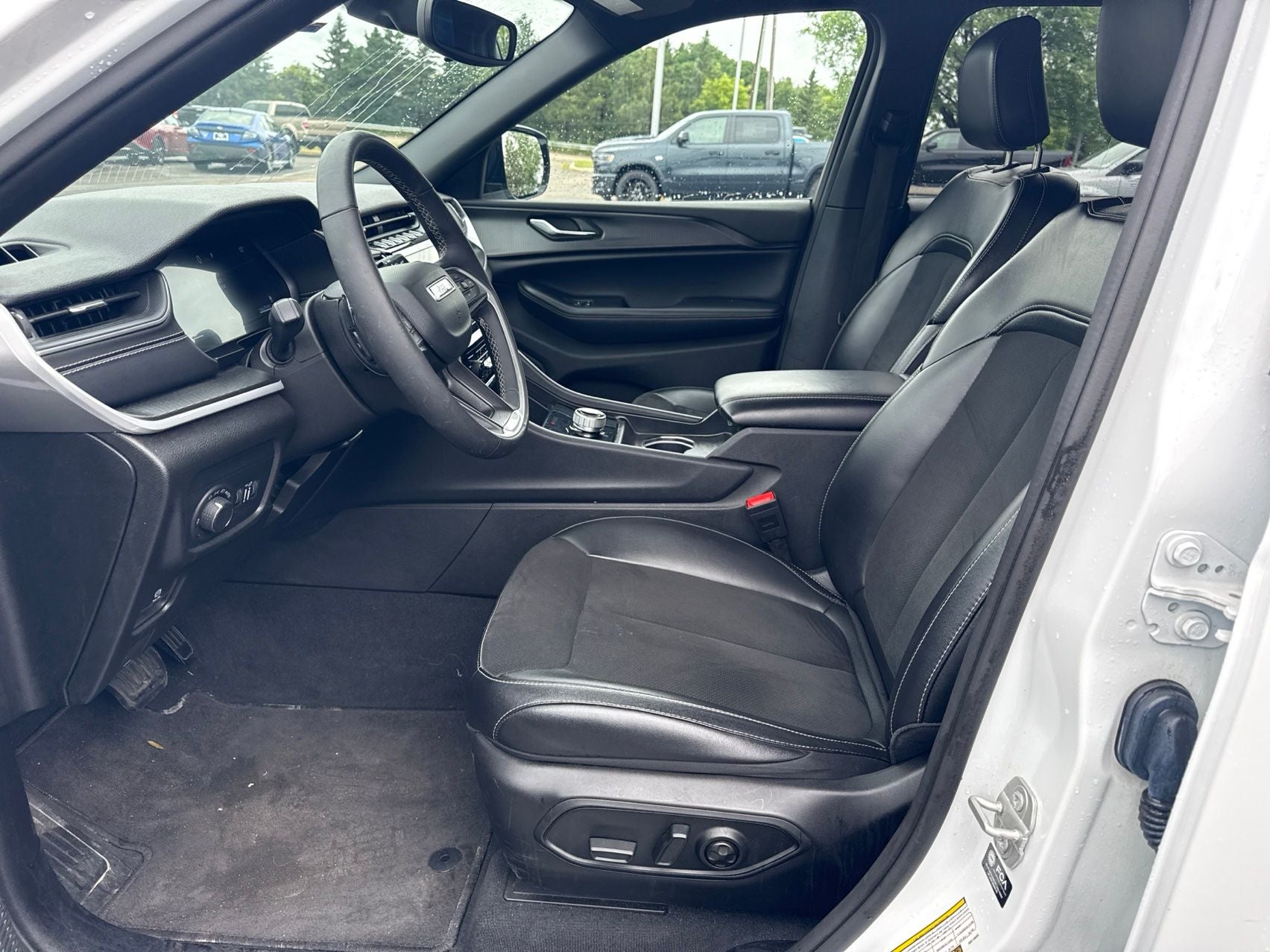 2024 Jeep Grand Cherokee Altitude