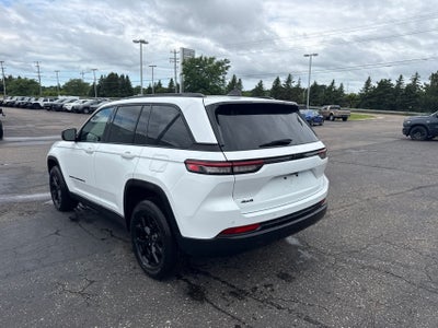 2024 Jeep Grand Cherokee Altitude