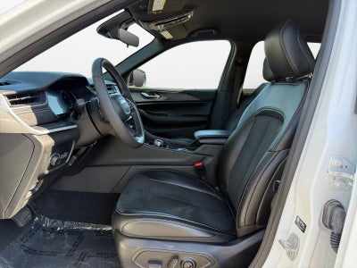 2025 Jeep Grand Cherokee Altitude 4x4
