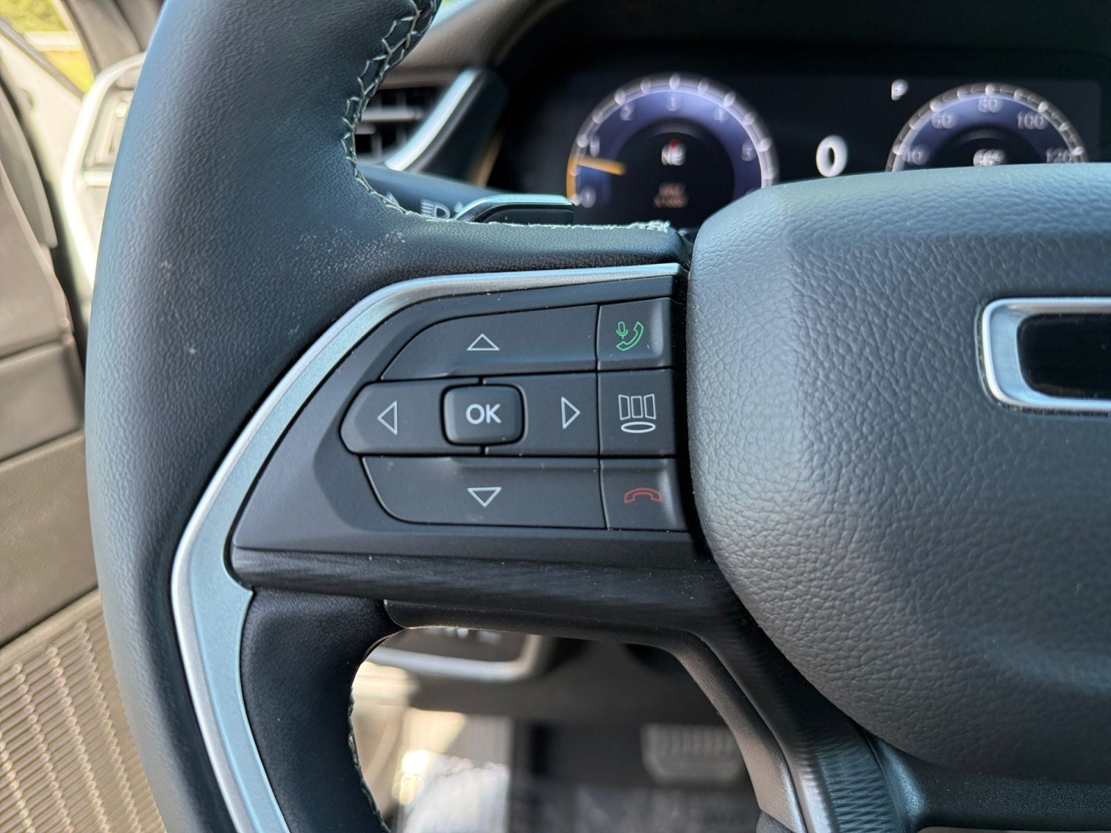 2025 Jeep Grand Cherokee Altitude 4x4