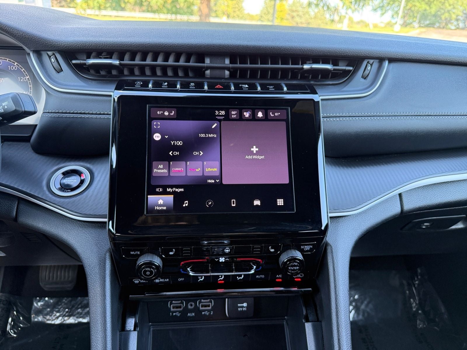 2025 Jeep Grand Cherokee Altitude 4x4
