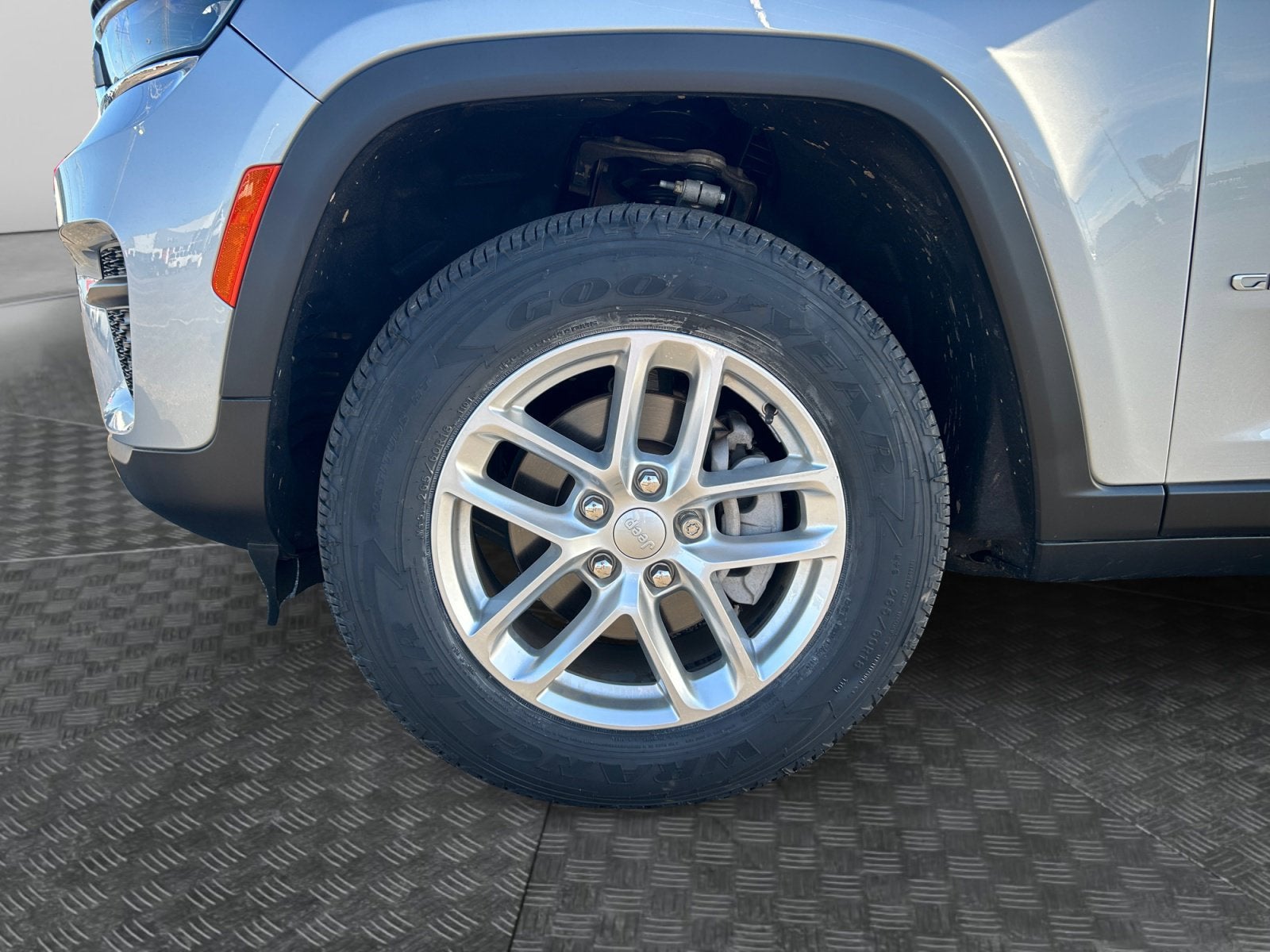 2025 Jeep Grand Cherokee Laredo X 4x4