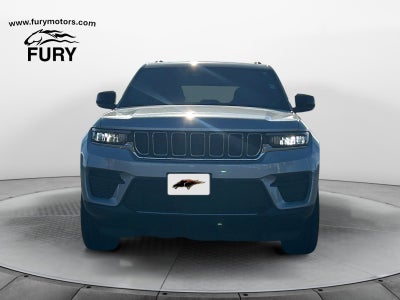 2025 Jeep Grand Cherokee Laredo X 4x4
