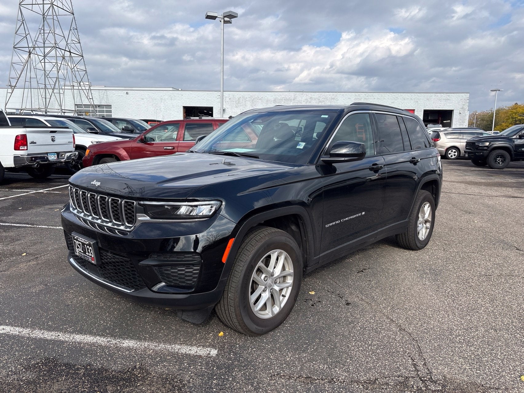 2025 Jeep Grand Cherokee Laredo X 4x4