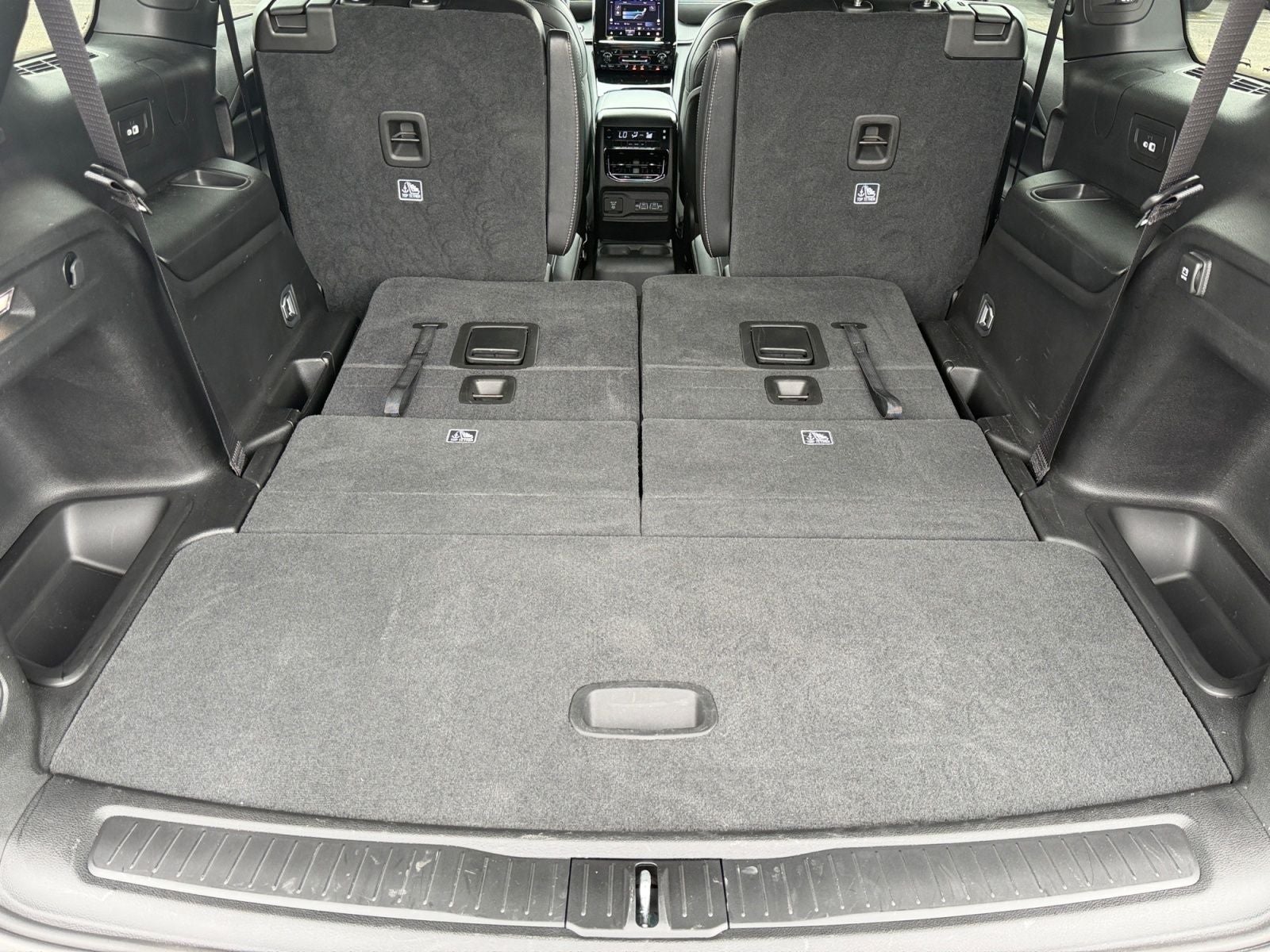2025 Jeep Grand Cherokee L Altitude X 4x4