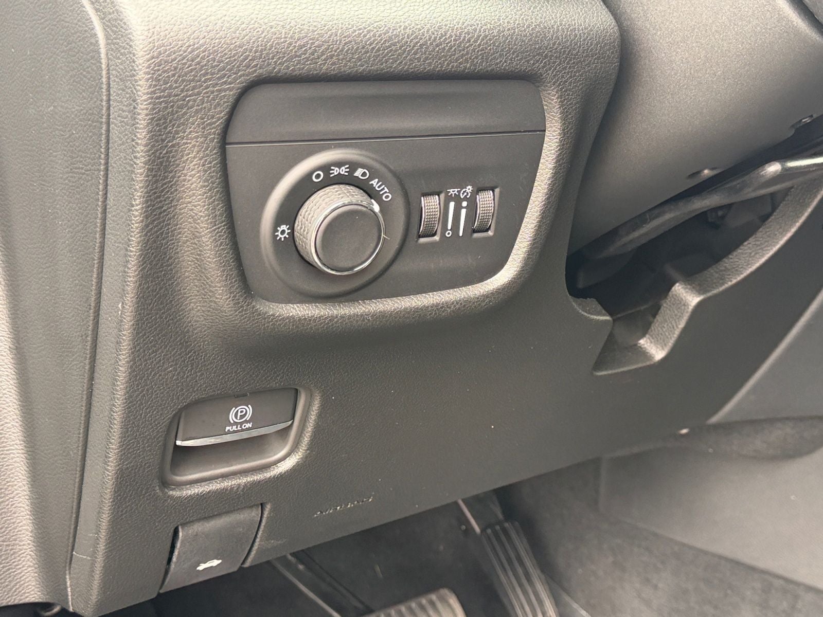 2025 Jeep Grand Cherokee L Altitude X 4x4