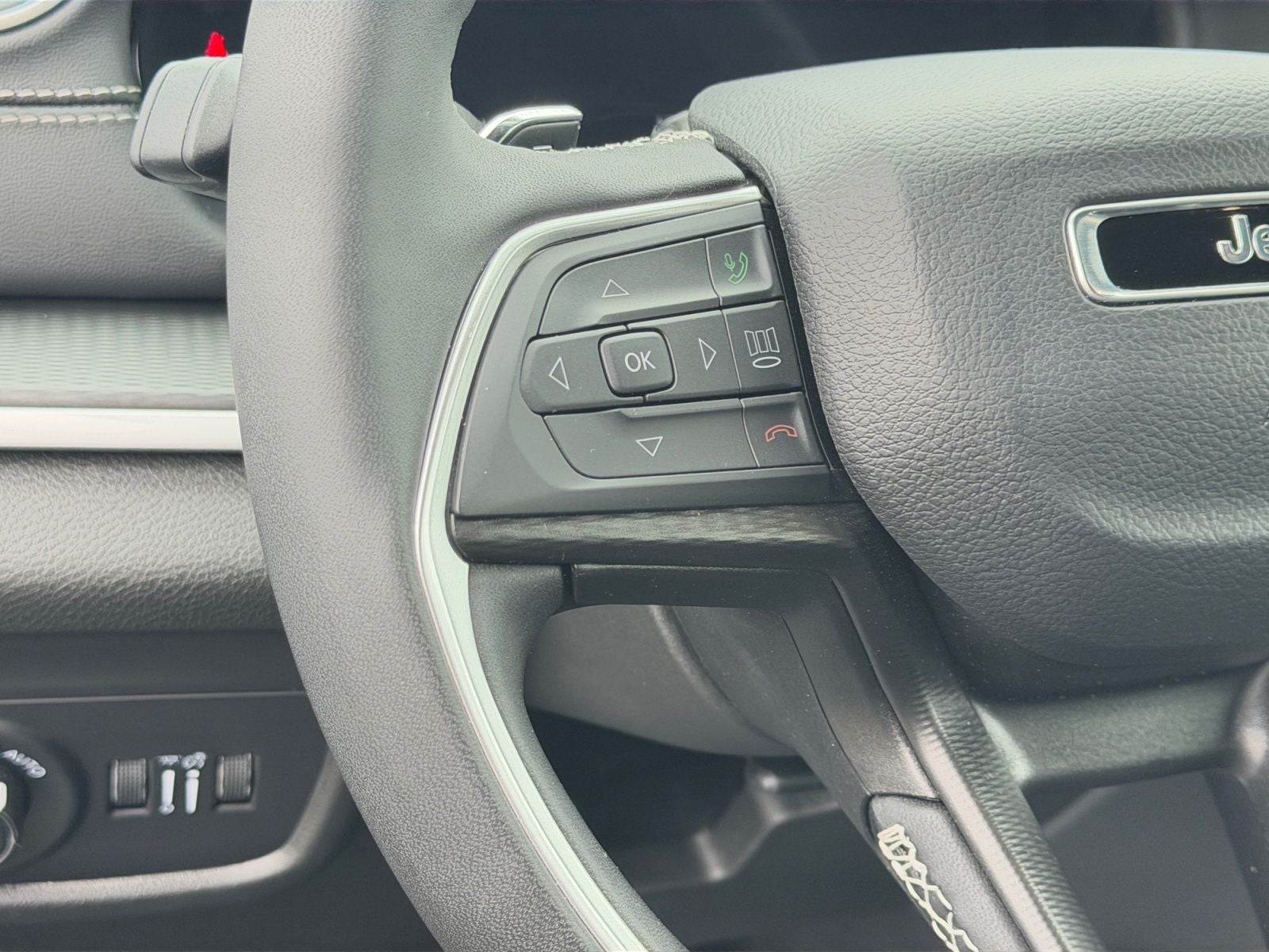 2025 Jeep Grand Cherokee L Altitude X 4x4