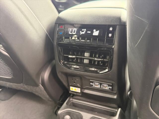 2025 Jeep Grand Cherokee L Altitude X 4x4