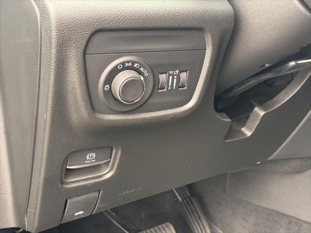 2025 Jeep Grand Cherokee L Altitude X 4x4