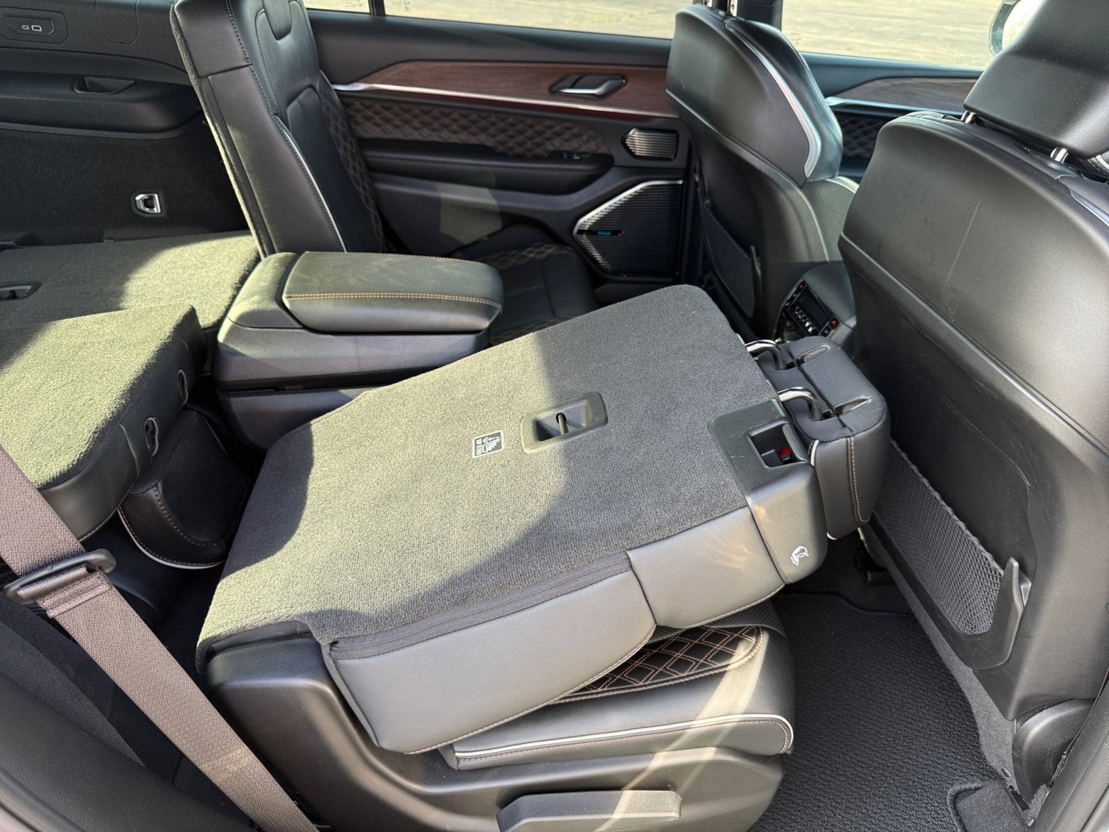 2025 Jeep Grand Cherokee L Summit 4x4