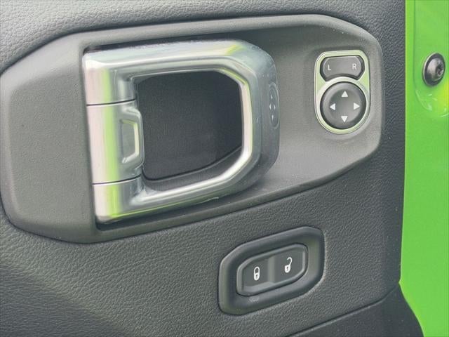 2025 Jeep Wrangler 2-Door Recon