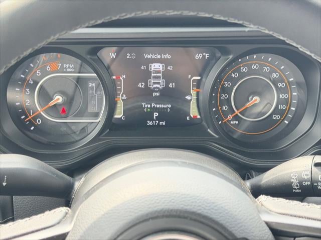 2025 Jeep Wrangler 2-Door Recon