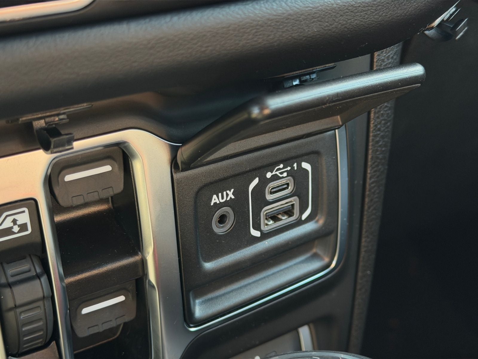 2025 Jeep Wrangler 4-Door Recon 4x4