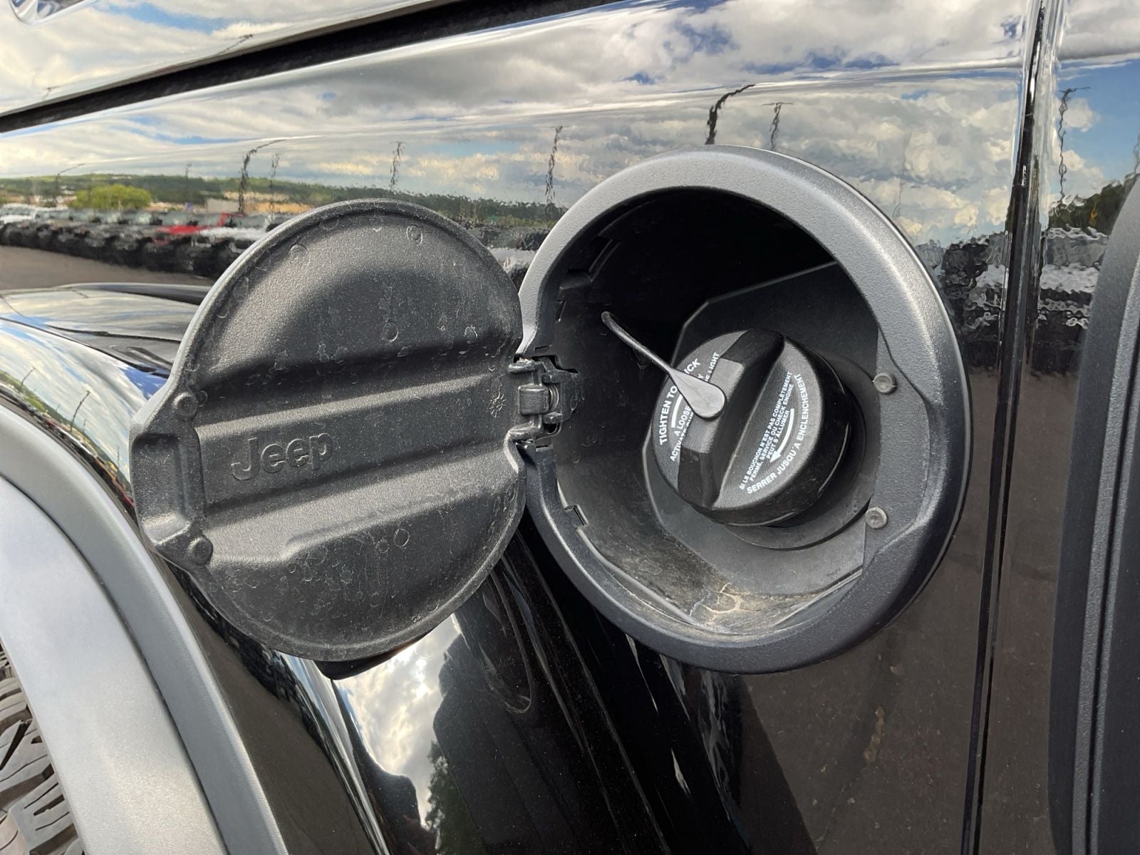 2024 Jeep Wrangler 4-Door Recon