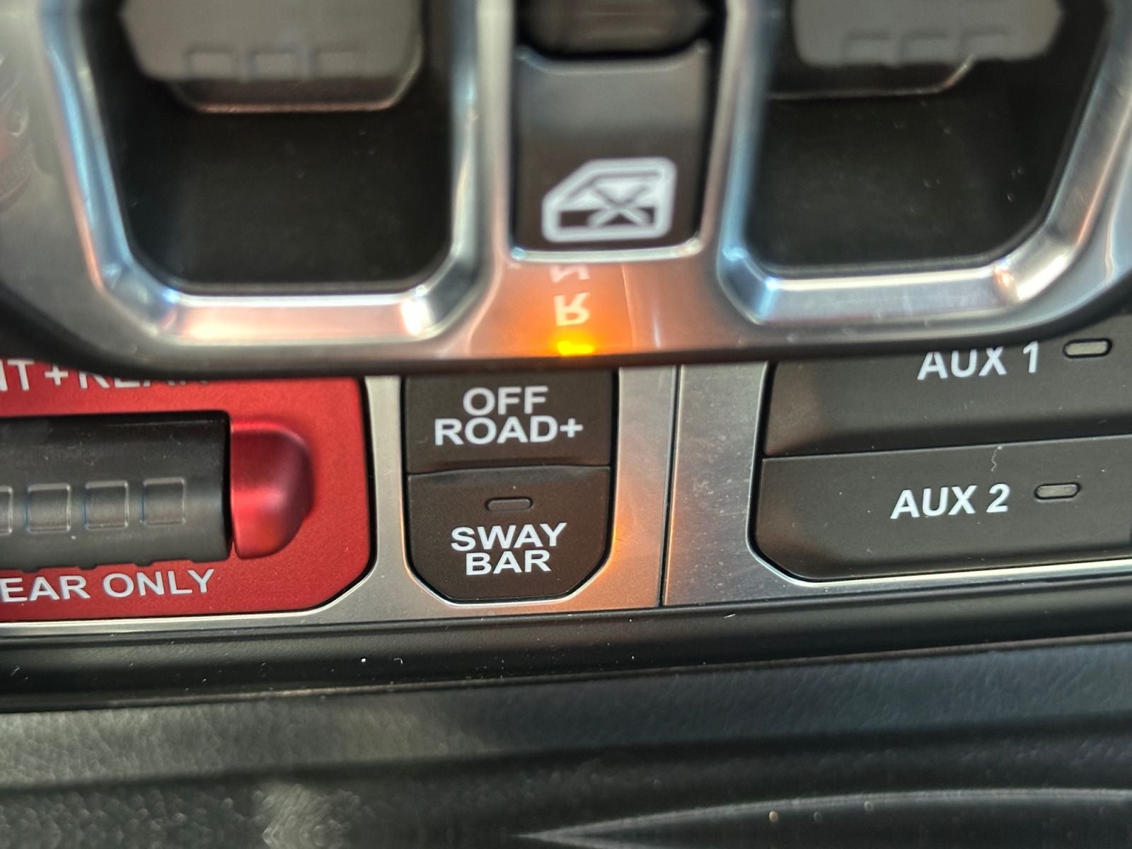 2024 Jeep Wrangler Rubicon XTREME 35 TIRE