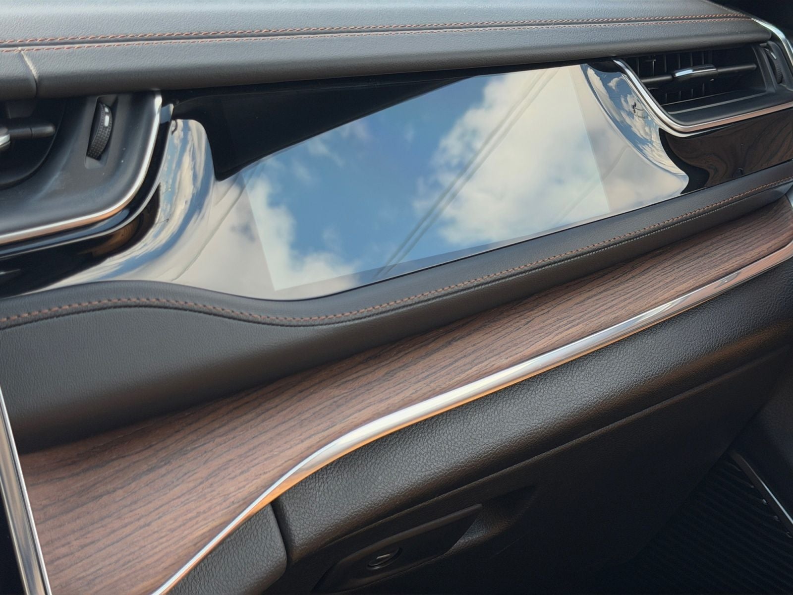 2025 Jeep Grand Cherokee 4xe Summit